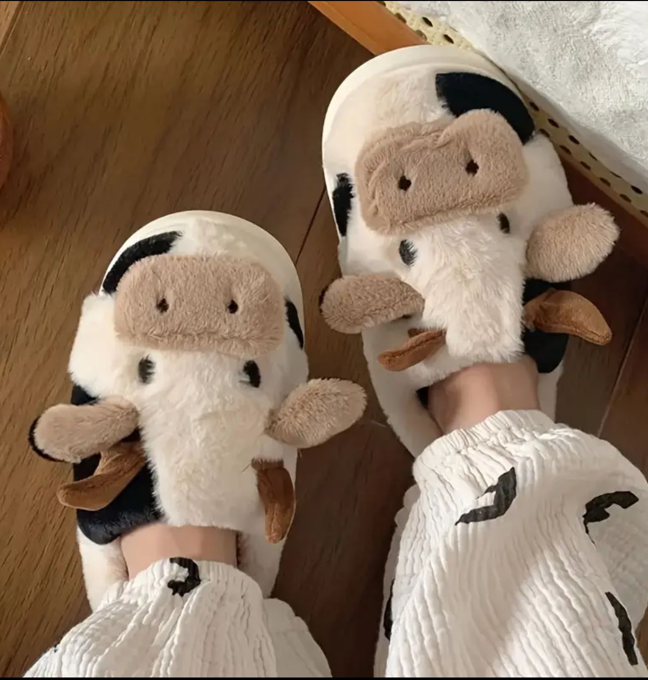 Lindas Pantuflas De Vaca Para Mujer Suaves Cómodas.